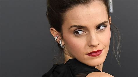 A face-swap ad has understandably stirred up controversy for using a deepfake of Emma Watson 's face in a sexually suggestive post. A deepfake is a digitally altered video or image to depict ...